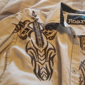 Xl roar shirt euc buckle light blue